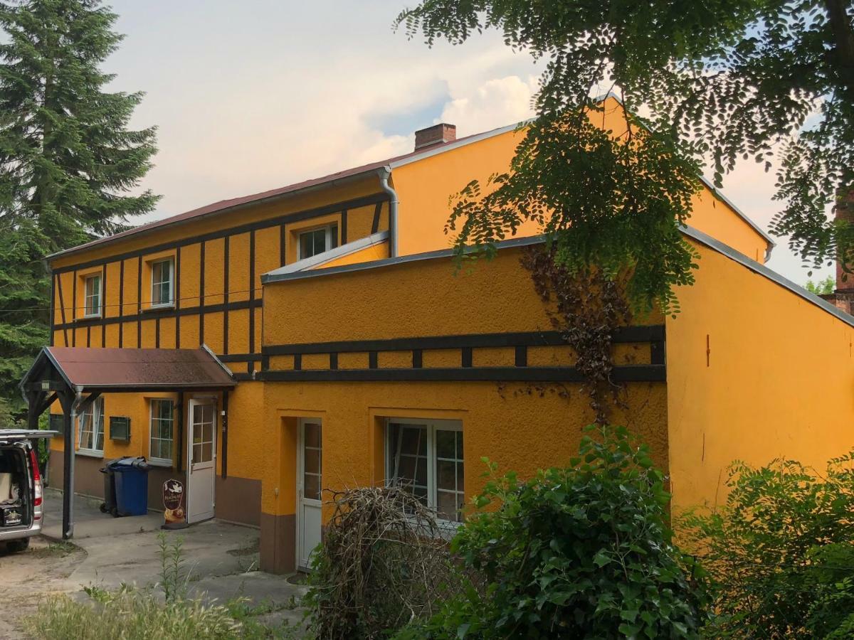 Riverside Inn Oderberg Exterior foto